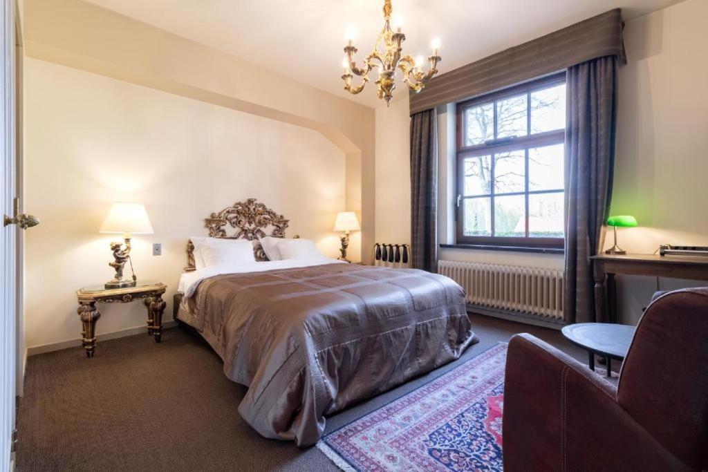 Hotel Torenhof Синт-Мартенс-Латем Экстерьер фото
